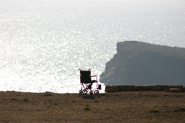 wheelchair-1581642_640